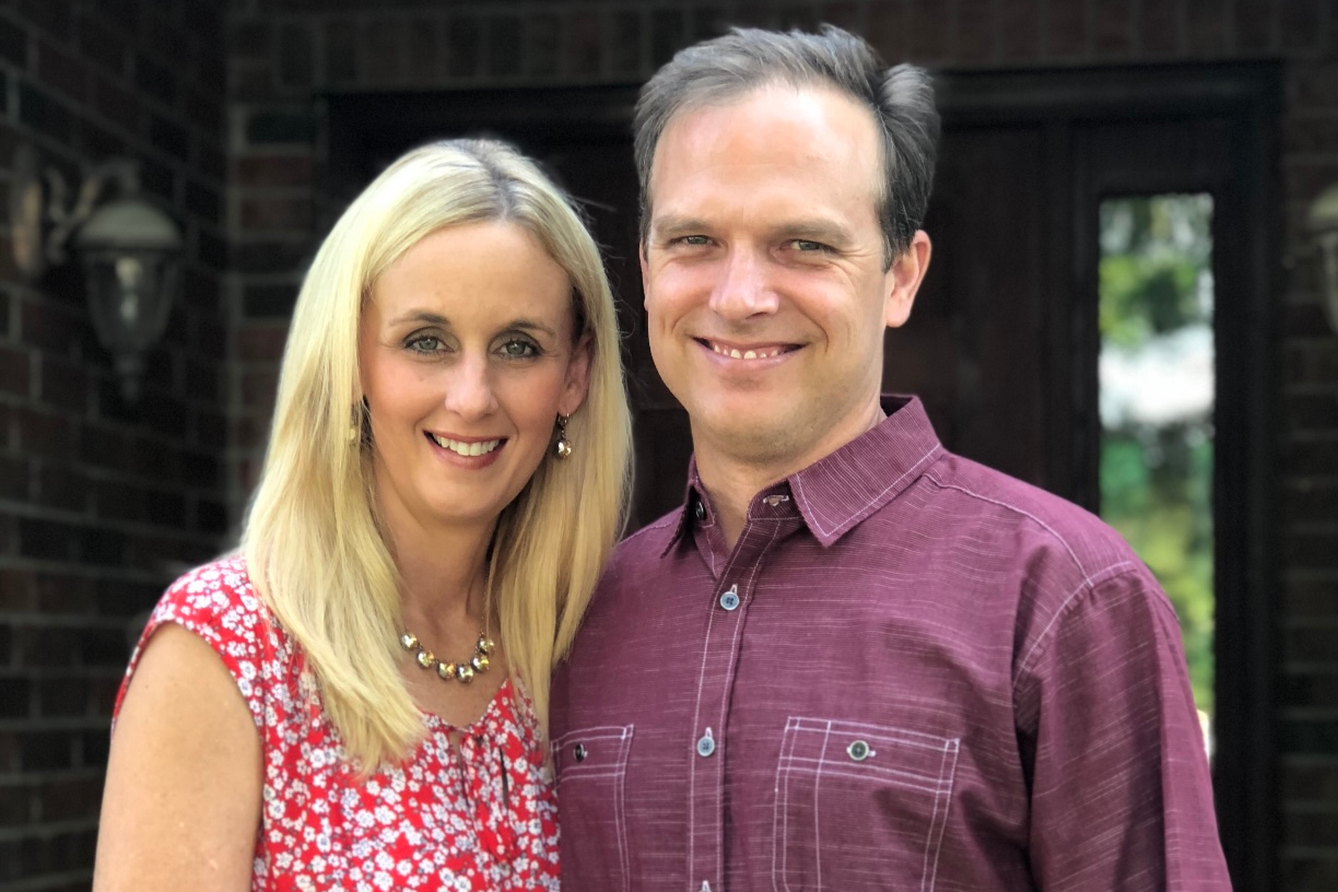 Volunteer Spotlight: Kristi & Jeff Blaschke - Casa Of Northwest Arkansas